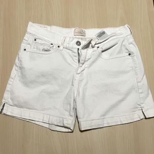 Levi shorts